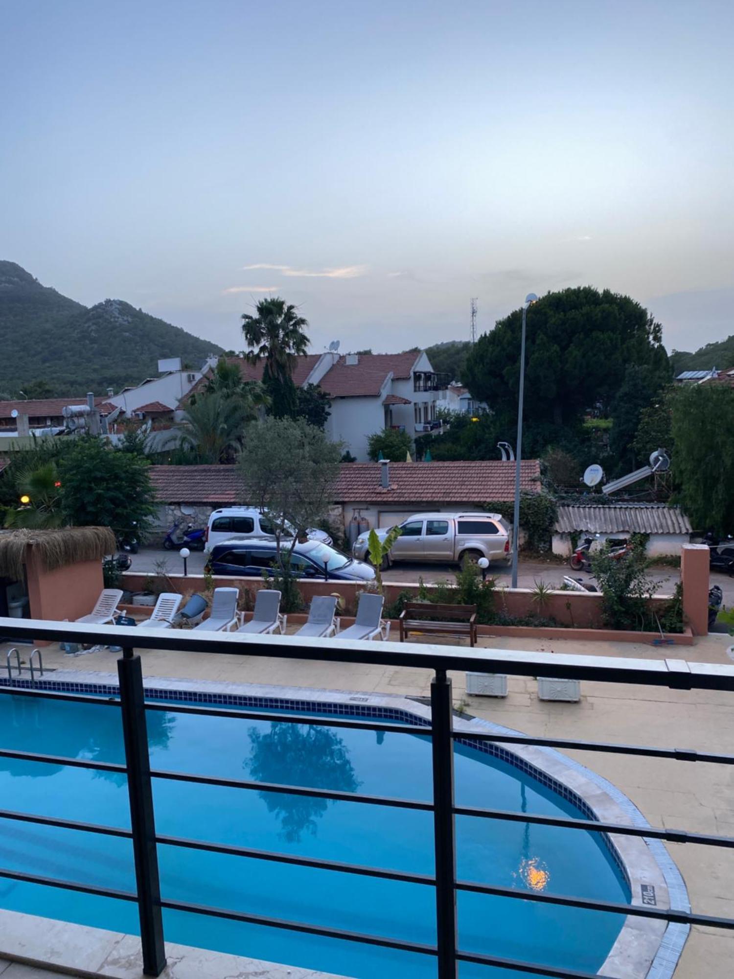 Apart Otel Mert